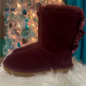UGG Bailey Bow Crushed Velvet W/Size 7 dark burgundy (WGRP)